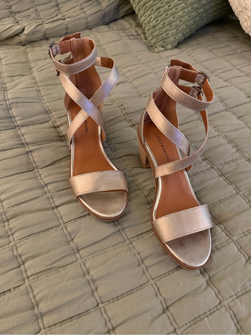 Lucky Brand Rose Gold Strappy Block Heel Sandals